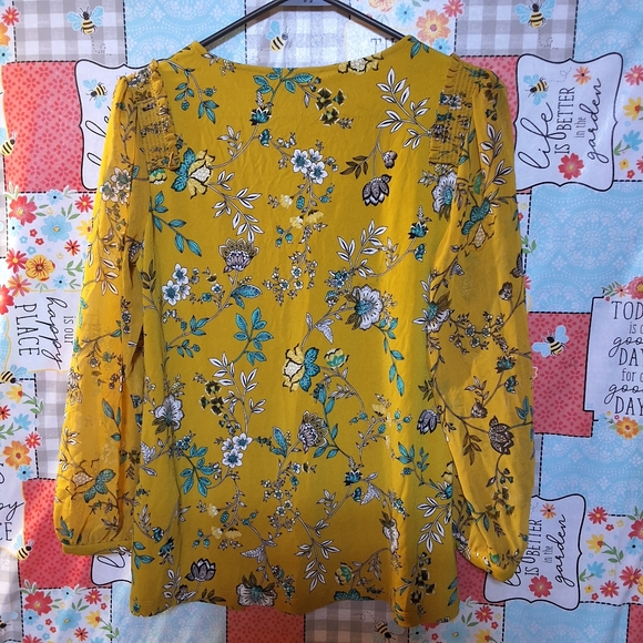 NWT CALVIN KLEIN CASUAL TOP - Picture 4 of 9